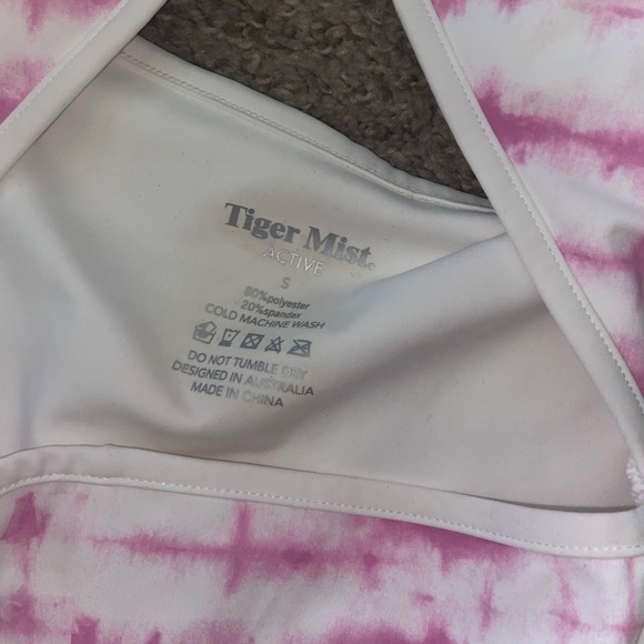 Tiger Mist 💗🤍 Impulse Jumpsuit - Picture 3 of 6